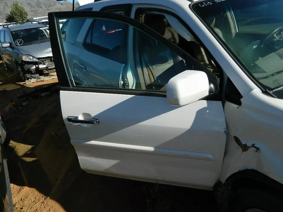 01-06 ACURA MDX FRONT AND REAR RIGHT PASSENGER DOOR DOOR SET(2 DOORS WHITE COLOR