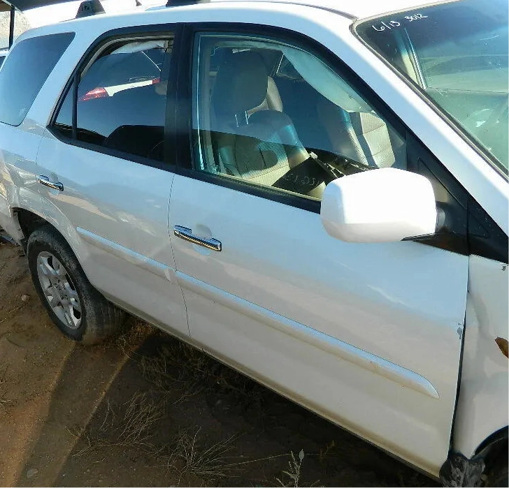 01-06 ACURA MDX FRONT AND REAR RIGHT PASSENGER DOOR DOOR SET(2 DOORS WHITE COLOR