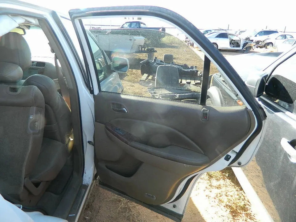 01-06 ACURA MDX FRONT AND REAR RIGHT PASSENGER DOOR DOOR SET(2 DOORS WHITE COLOR