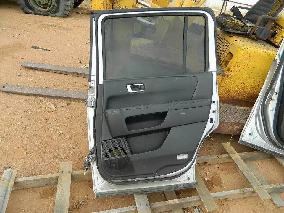 09 10 11 12 13 14 15 HONDA PILOT REAR RIGHT PASSENGER SIDE DOOR- SILVER