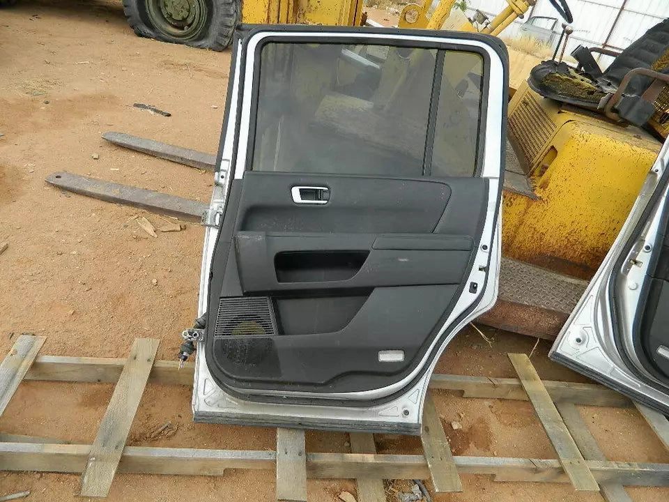 09 10 11 12 13 14 15 HONDA PILOT REAR RIGHT PASSENGER SIDE DOOR- SILVER