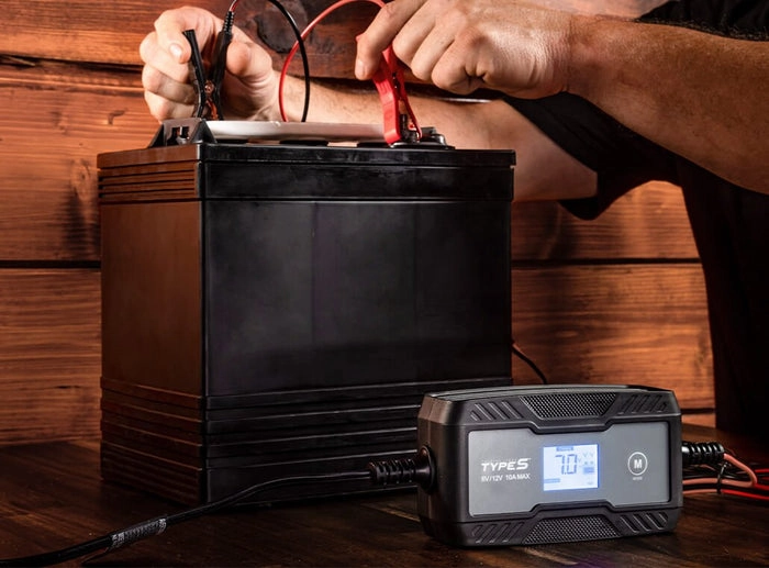 10A Battery Charger and Maintainer