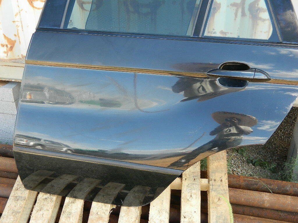 2000 2001 2002 2003 2004 2005 2006 BMW X5 LEFT REAR PASSENGER DOOR- BLACK