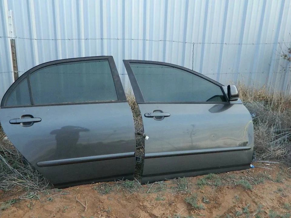 2003 2004 2005 2006 2007 2008 TOYOTA COROLLA FRONT& REAR RIGHT PASSENGER DOORS