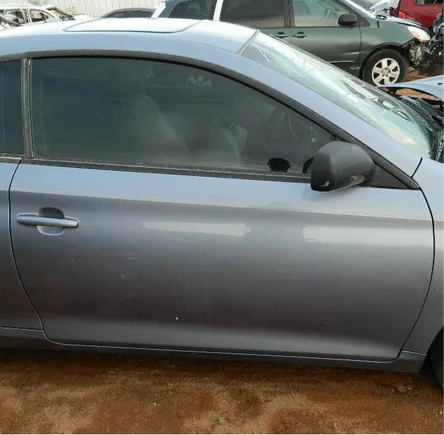 2004-2008 TOYOTA SOLARA RIGHT FRONT PASSENGER SIDE DOOR - HARD TOP 8Q5 COLOR