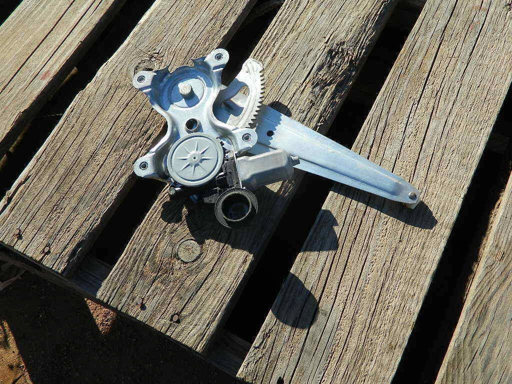 2007 2008 2009 2010 2011 TOYOTA CAMRY REAR RIGHT PASSENGER WINDOW REGULATOR
