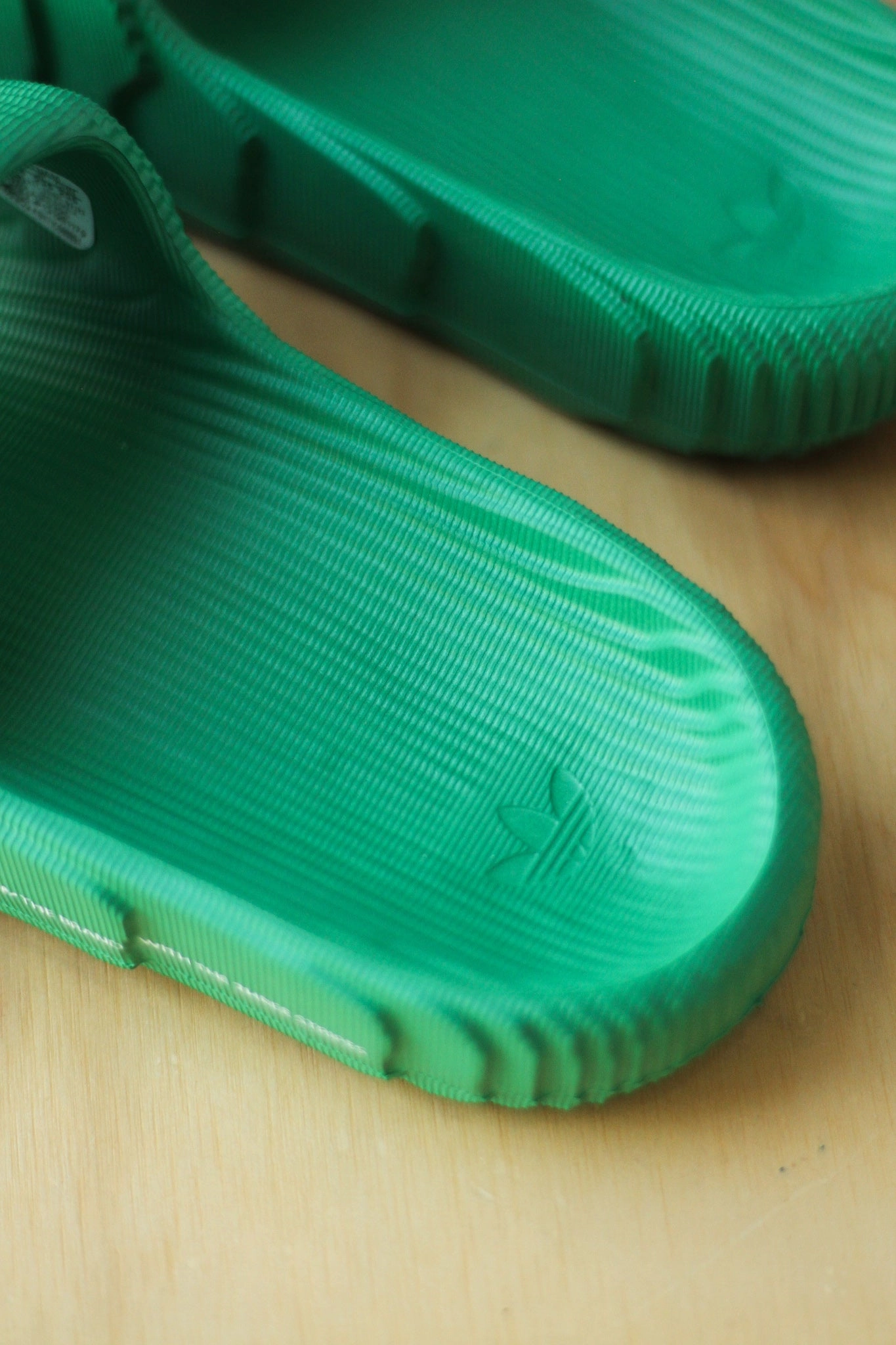 ADILETTE 22 GREEN