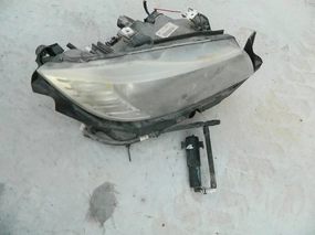 BMW 328 328I 328XI SEDAN RIGHT PASSENGER SIDE HEADLIGHT ASSEMBLY W/O XENON OEM