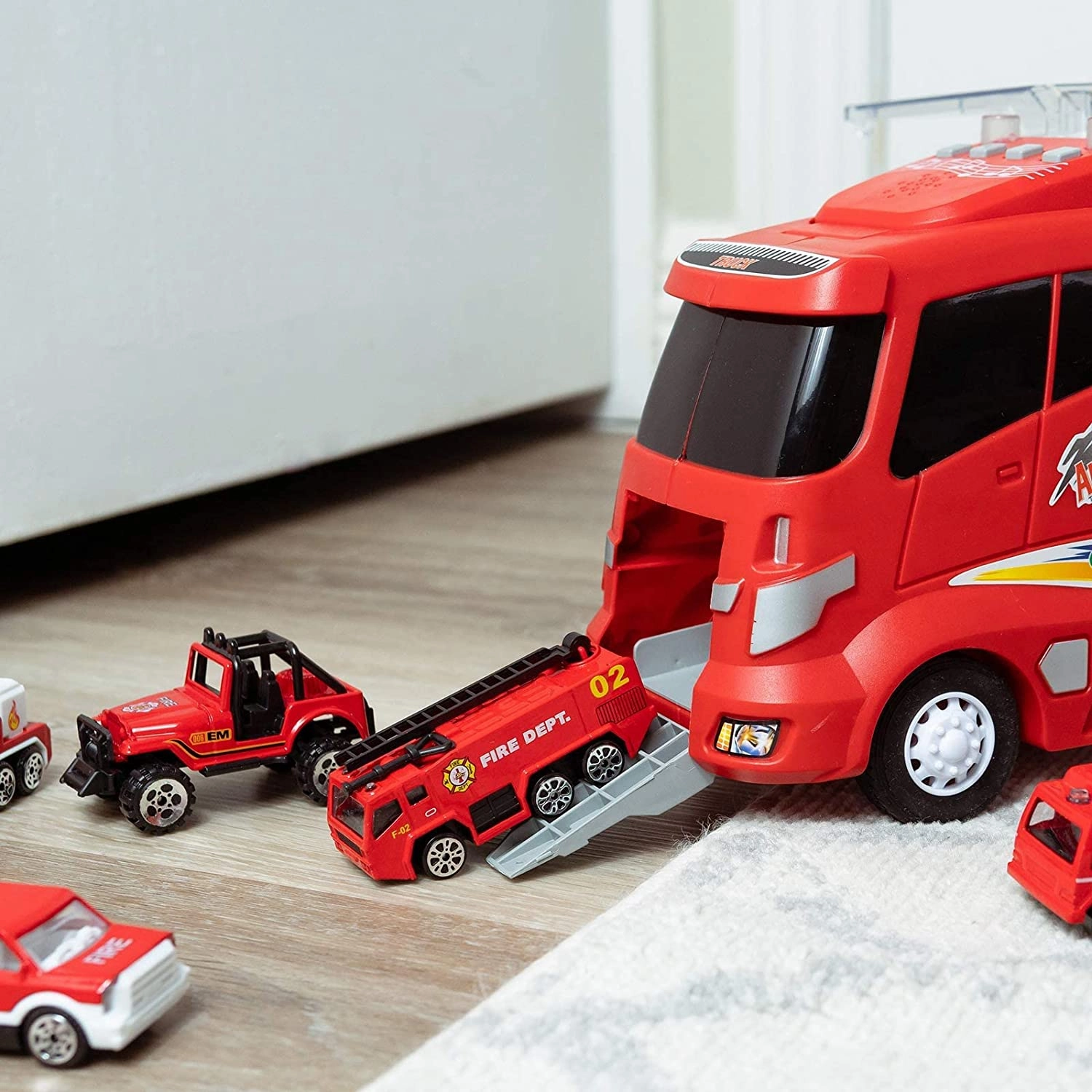 Die-Cast Fire Truck Transport