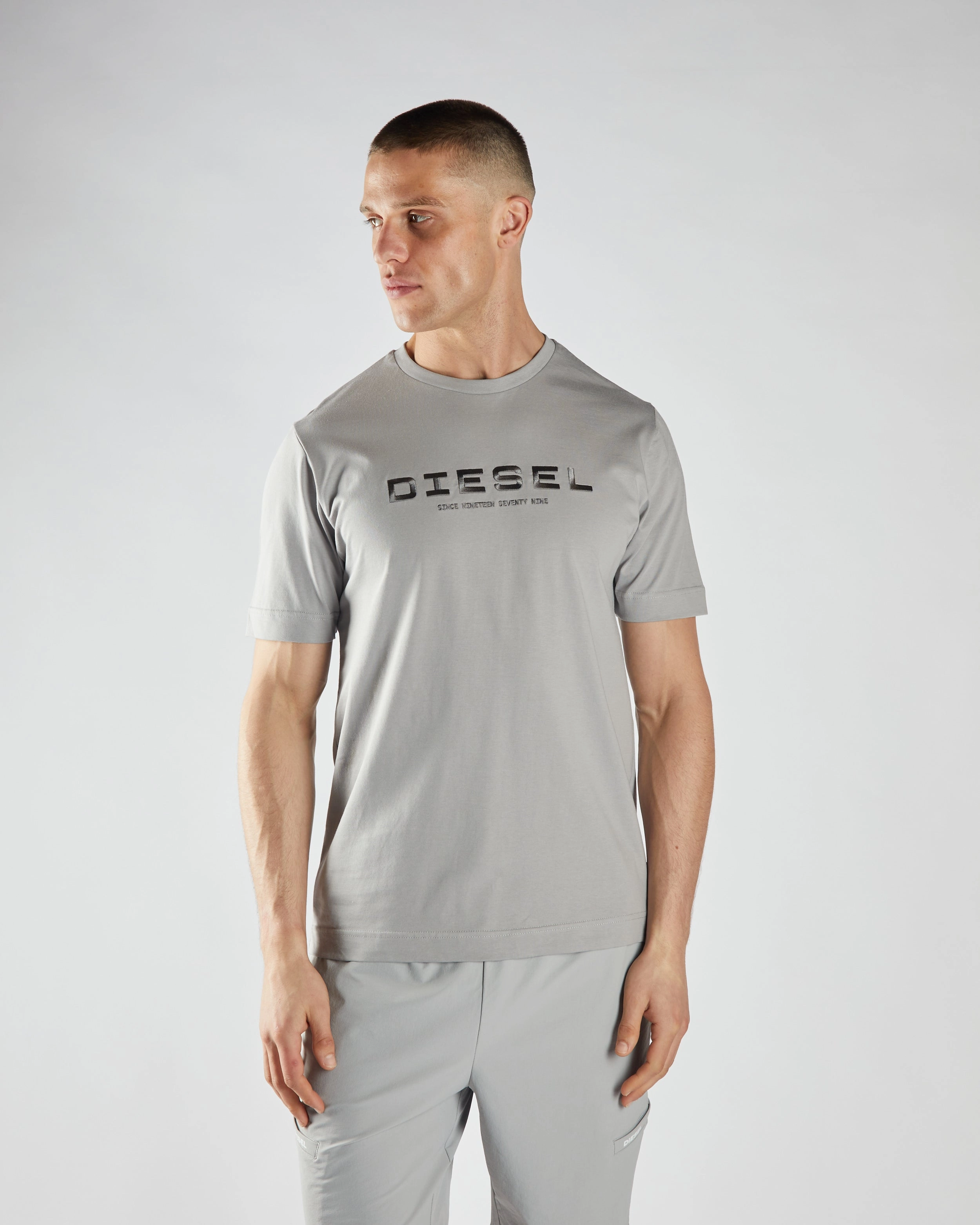 Iggy Tee Sharkfin