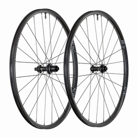 Industry Nine Solix SL UL250c CX