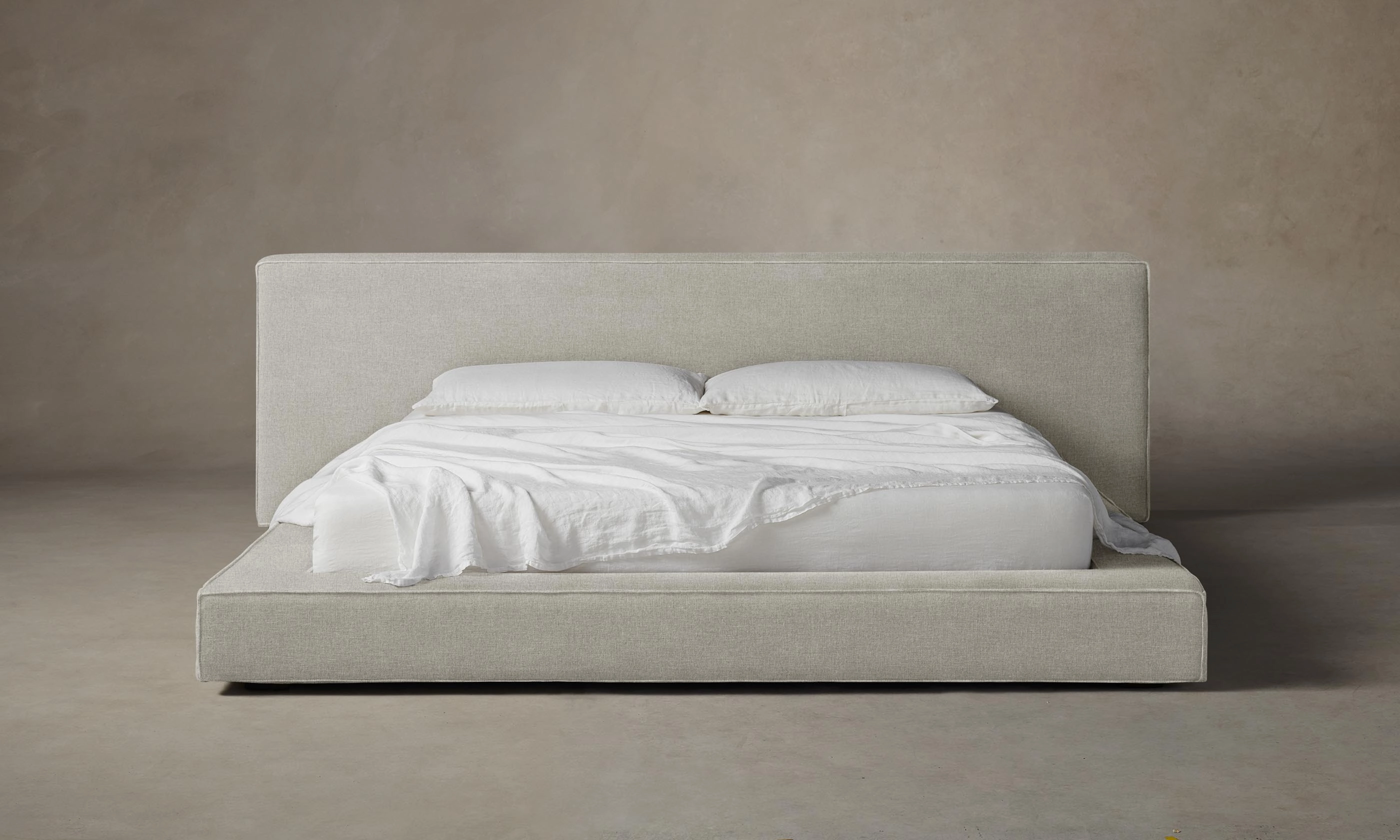 The Eldridge Bed - Performance Mélange Weave Flint
